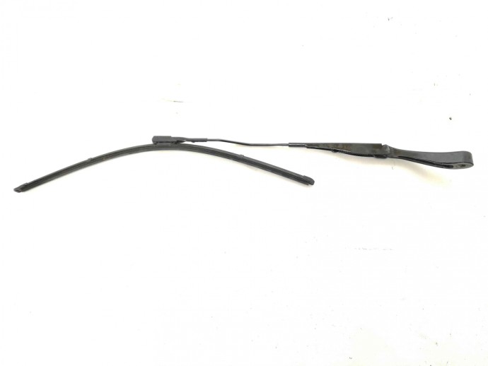 Brat stergator parbriz stanga A2138205302 Mercedes E220 W213 2.0 2016-2021
