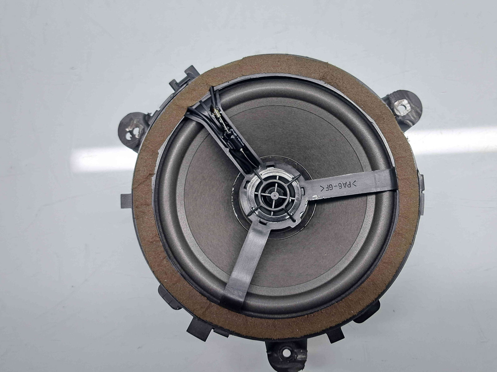 Boxa stanga spate Volvo XC90 [Fabr 2002-2014] 30797138 - imagine 1