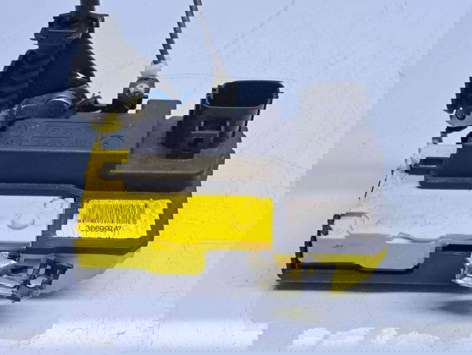 Broasca usa stanga fata Volvo XC90 [Fabr 2002-2014] 30699747