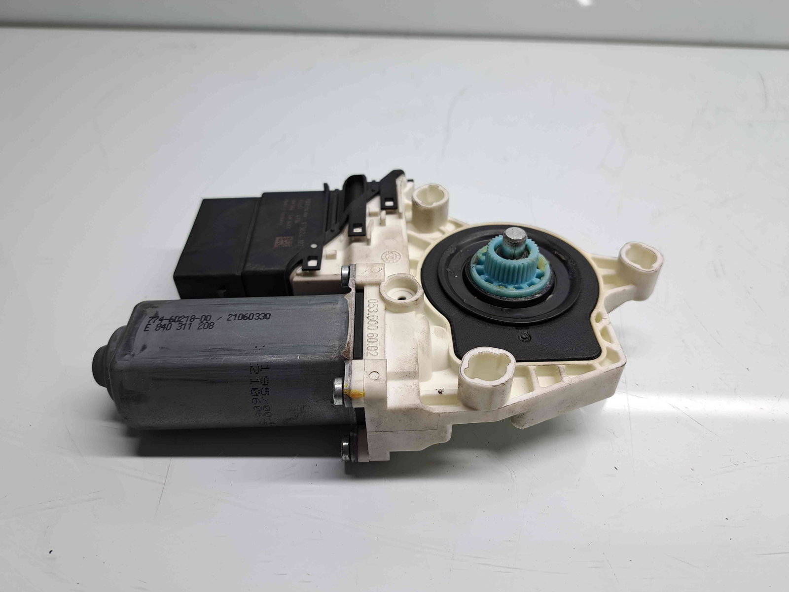 Motoras geam dreapta spate Seat Leon (1P1) [Fabr 2005-2011] Facelift 7746021800 - imagine 2