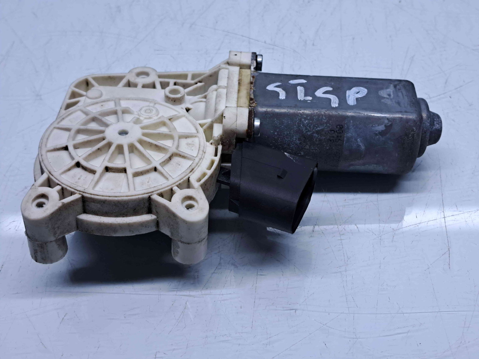 Motoras geam stanga spate Bmw 5 (E60) [Fabr 2004-2010] 6922319 - imagine 1