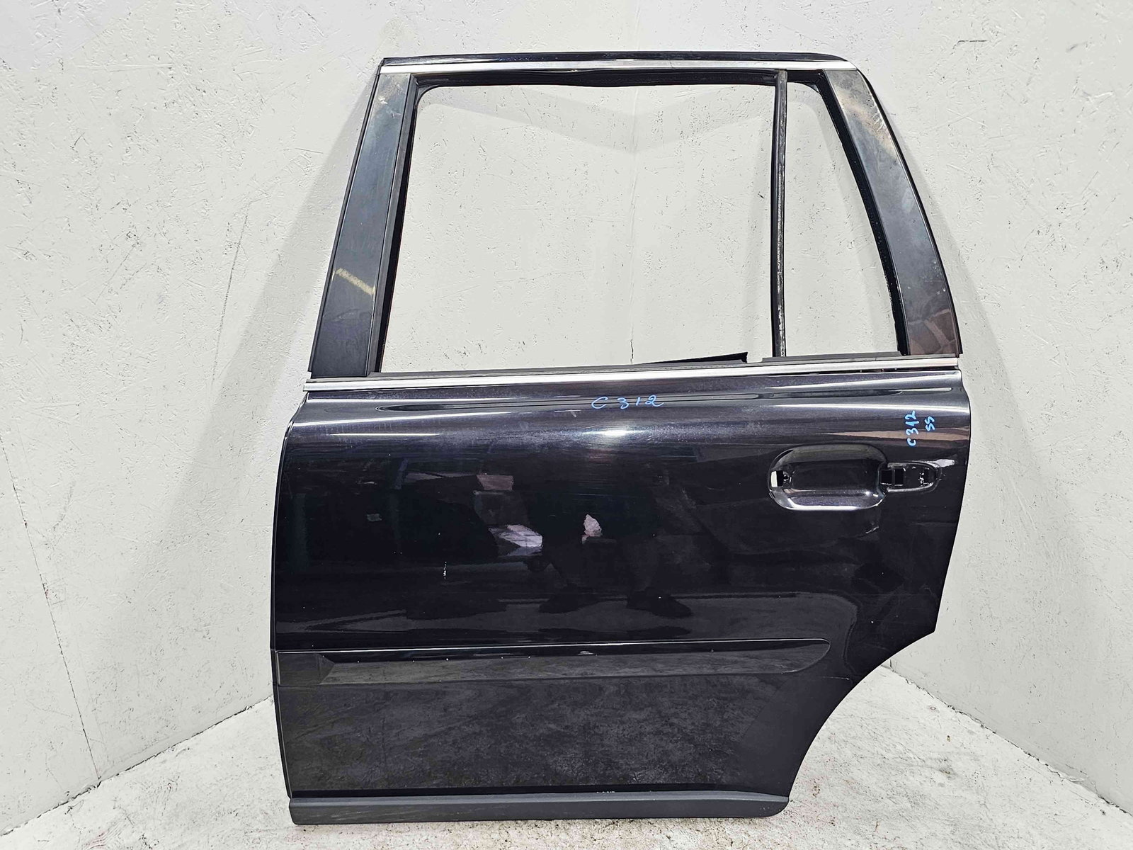 Usa stanga spate Volvo XC90 [Fabr 2002-2014] Black Sapphire Metal - imagine 1