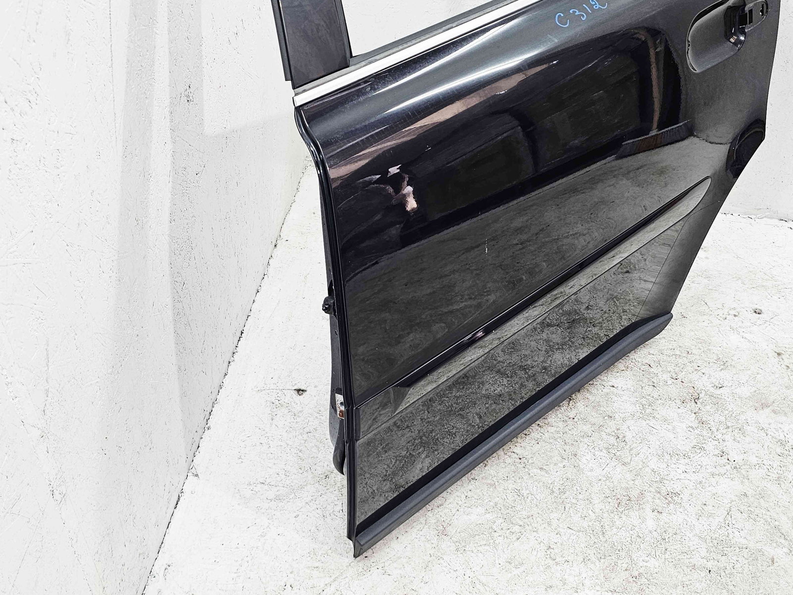 Usa stanga spate Volvo XC90 [Fabr 2002-2014] Black Sapphire Metal - imagine 3