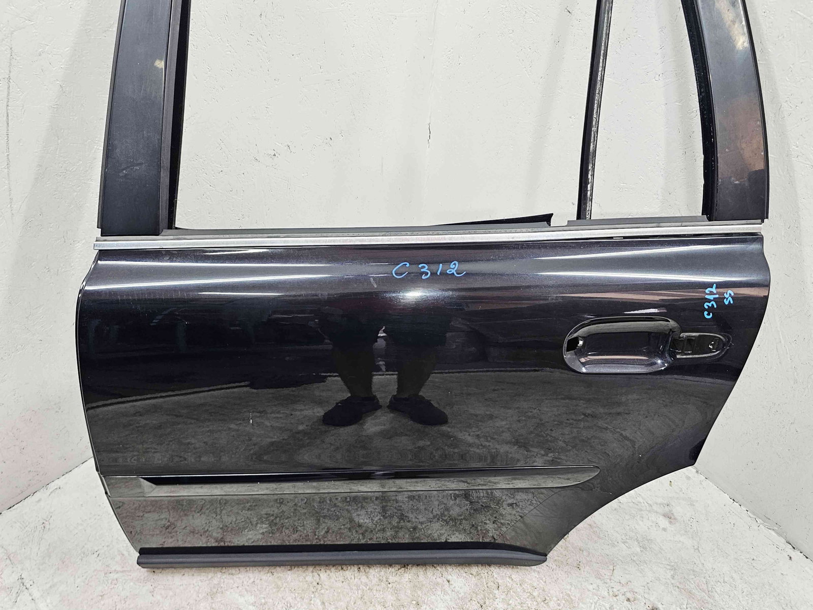 Usa stanga spate Volvo XC90 [Fabr 2002-2014] Black Sapphire Metal - imagine 4