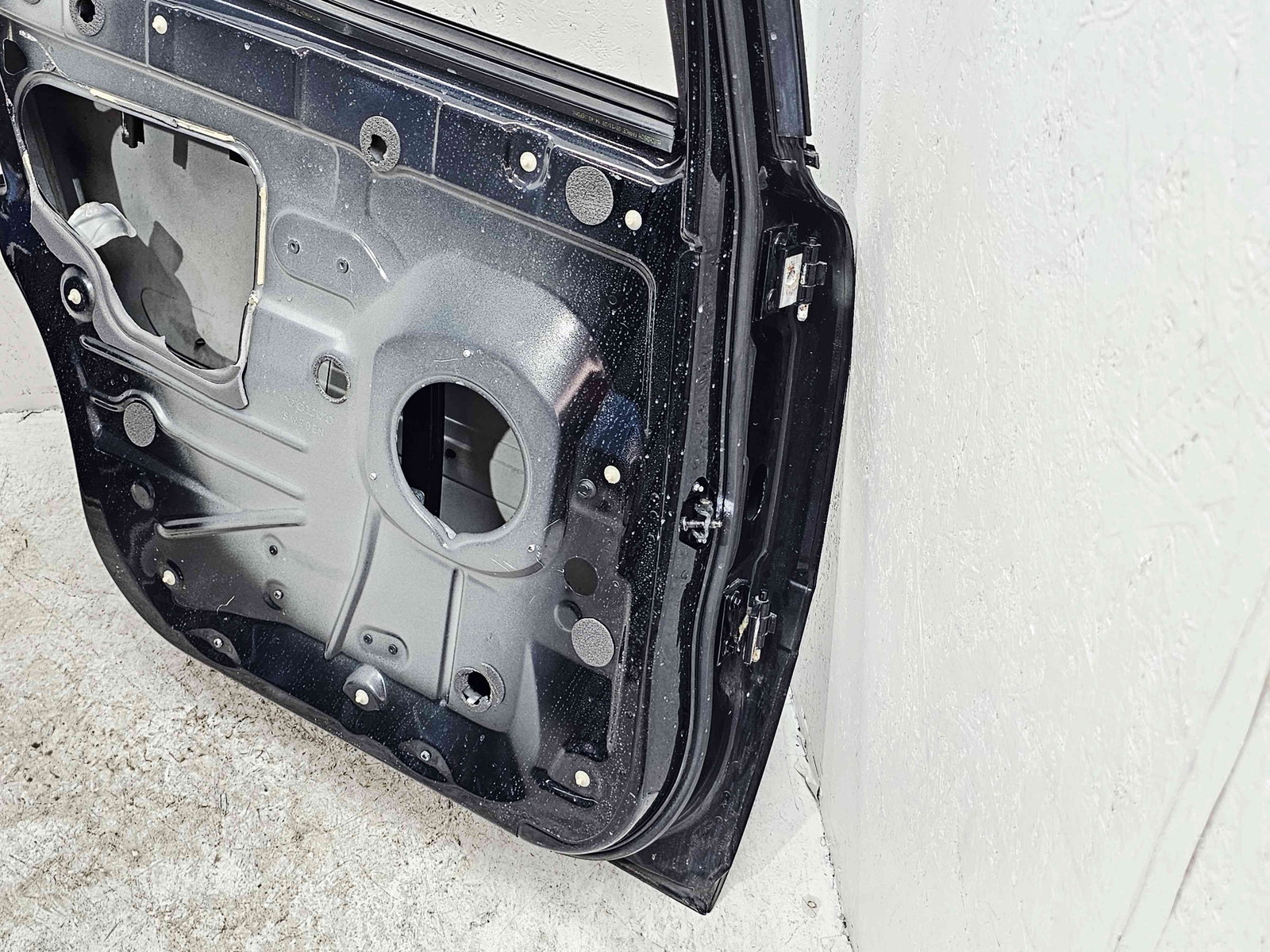 Usa stanga spate Volvo XC90 [Fabr 2002-2014] Black Sapphire Metal - imagine 7