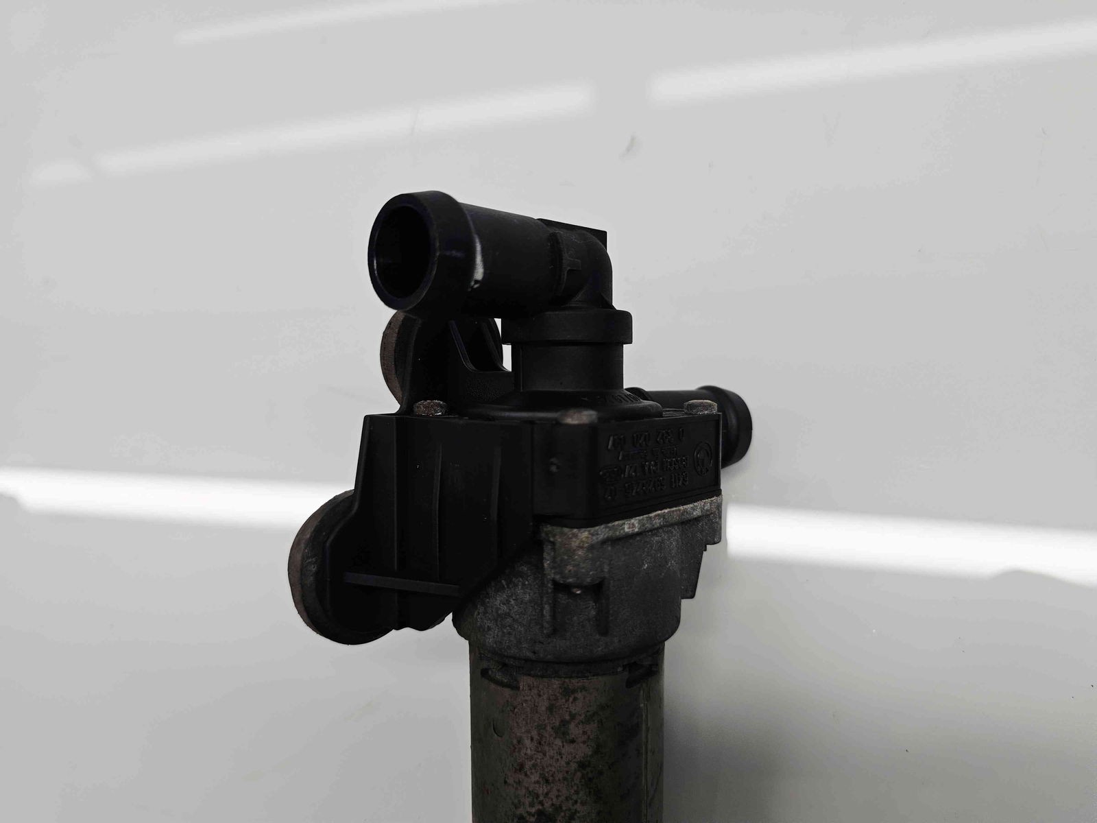 Pompa recirculare apa Bmw 1 (E81, E87) [Fabr 2004-2010] 6411692824602 2.0 N47D 130KW / 177CP - imagine 3