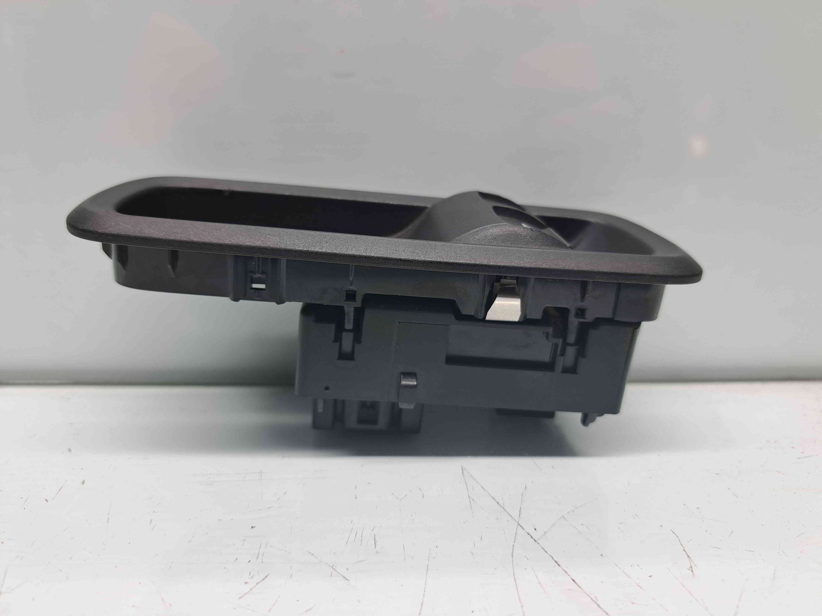 Butoane comanda geamuri sofer Ford Fiesta 6 [Fabr 2008-2019] 6A6T14A132FC - imagine 3