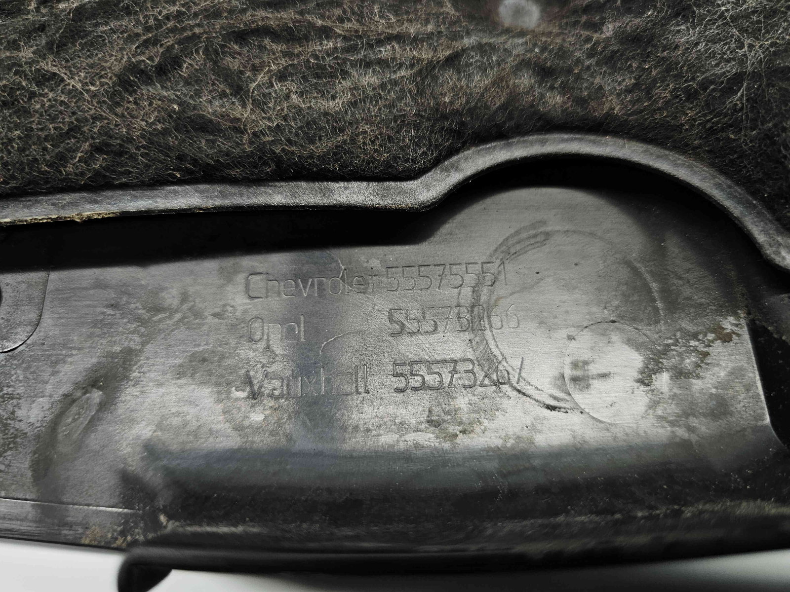 Capac motor Chevrolet Cruze (J300) [Fabr 2010-2016] 55575551 1.7 A17DTS 96KW / 130CP - imagine 6