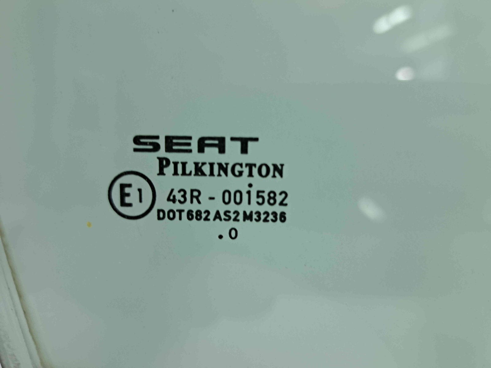 Geam usa dreapta fata Seat Leon (1P1) [Fabr 2005-2011] Facelift OEM - imagine 2