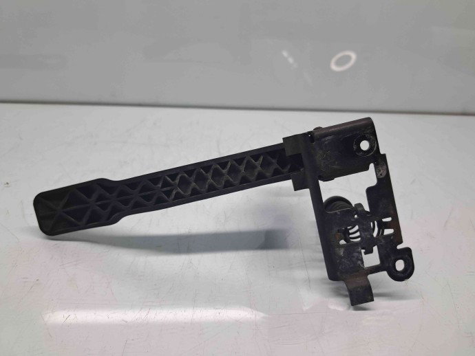 Maner deschidere capota Renault Megane 3 (B95) [Fabr 2008-2016] OEM