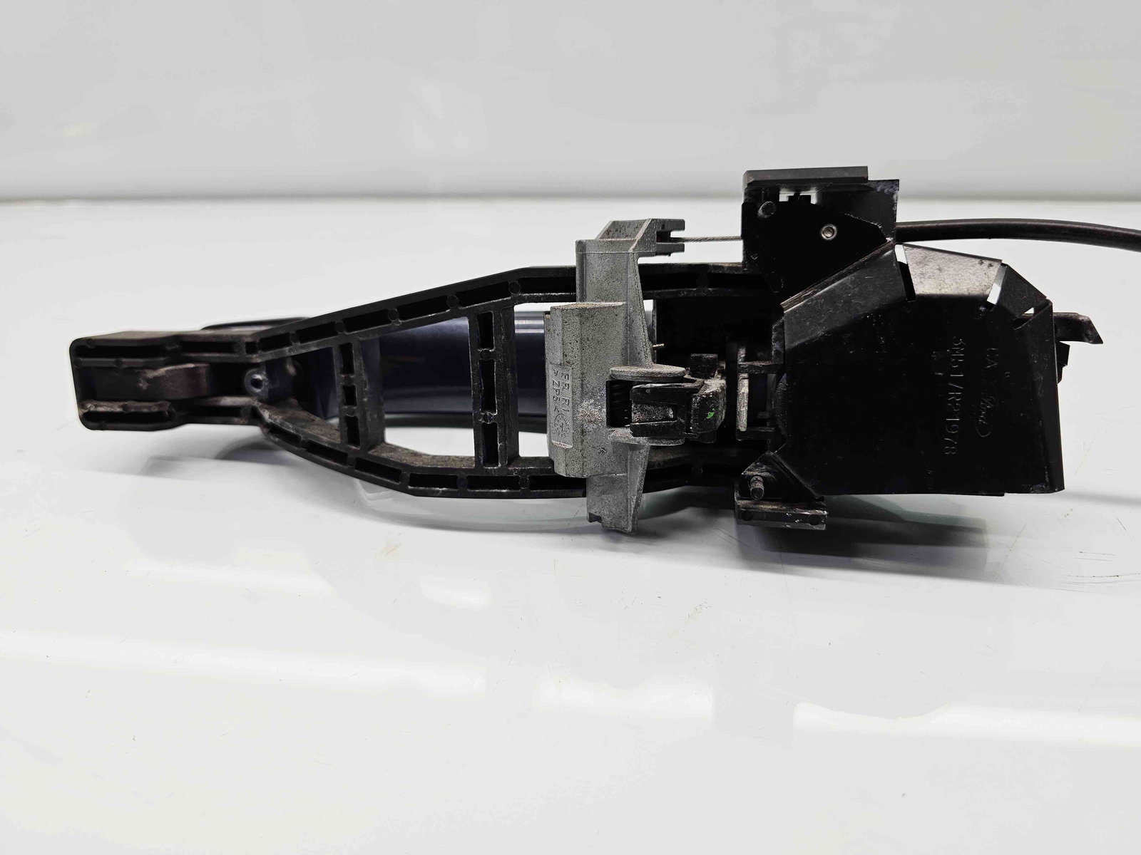 Maner usa dreapta fata Ford Kuga I [Fabr 2008-2012] Sea Grey Metallic - imagine 3