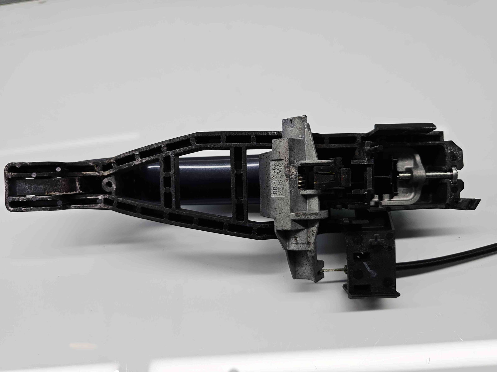 Maner usa stanga spate Ford Kuga I [Fabr 2008-2012] Sea Grey Metallic - imagine 4