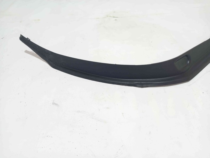 Ornament aripa dreapta spate A2136908204 Mercedes E220 W213 2.0 2016-2021