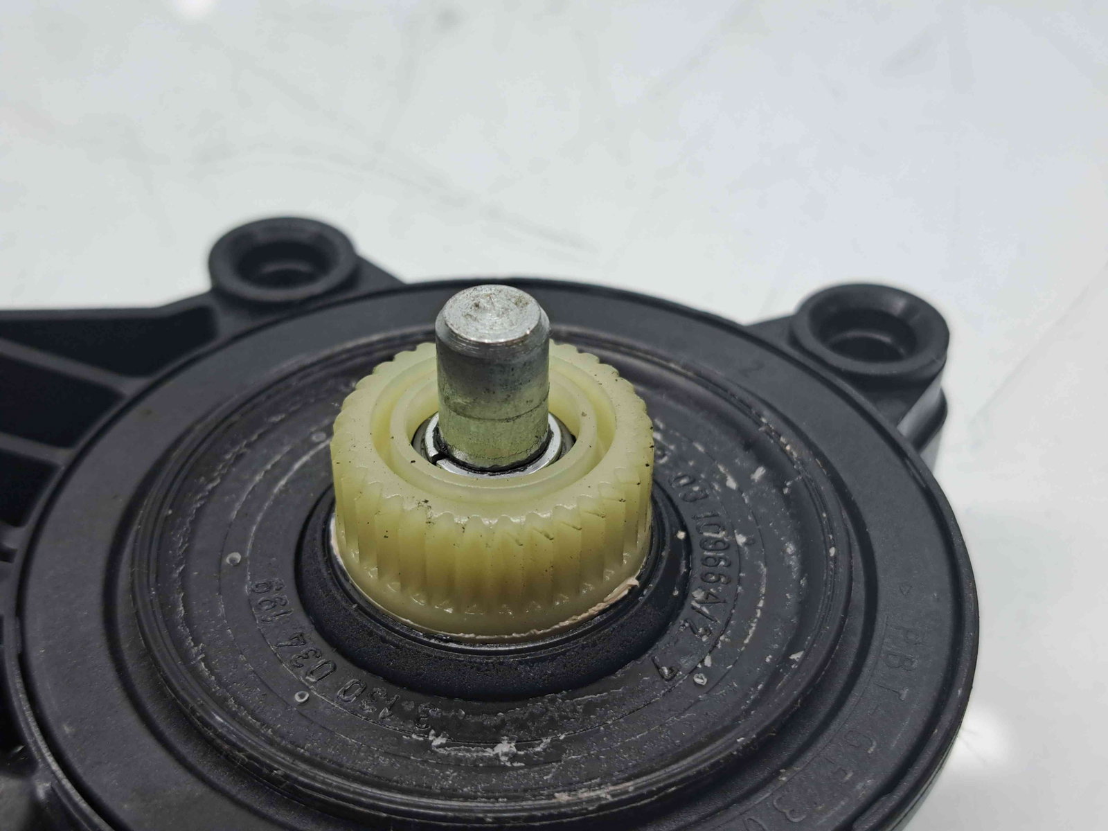 Motoras geam dreapta fata Ford Fiesta 6 [Fabr 2008-2019] 8A6114553B - imagine 3