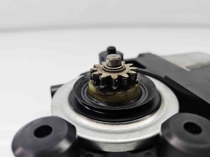 Motoras geam stanga spate Ford Kuga I [Fabr 2008-2012] 080129979039100 / 7M5T14B534AC