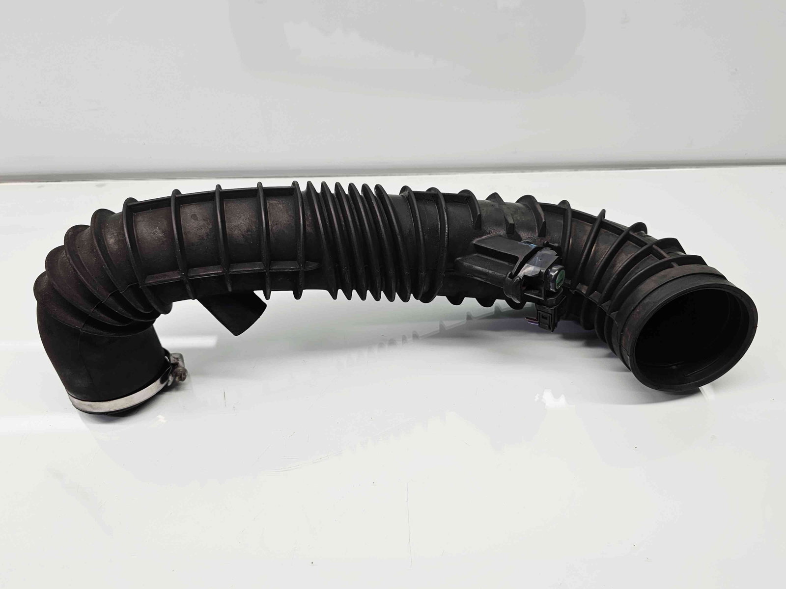 Tub intercooler Mercedes Vito Autobus (W639) [Fabr 2003-2014] A6395281182 2.2 CDI 646982 80KW / 109CP