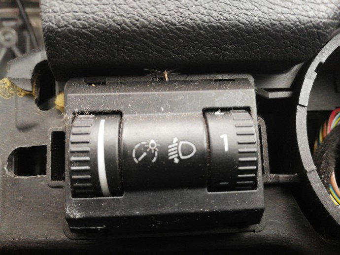 Buton reglaj faruri Skoda Octavia 2 1.9 BXE OEM 2004-2013