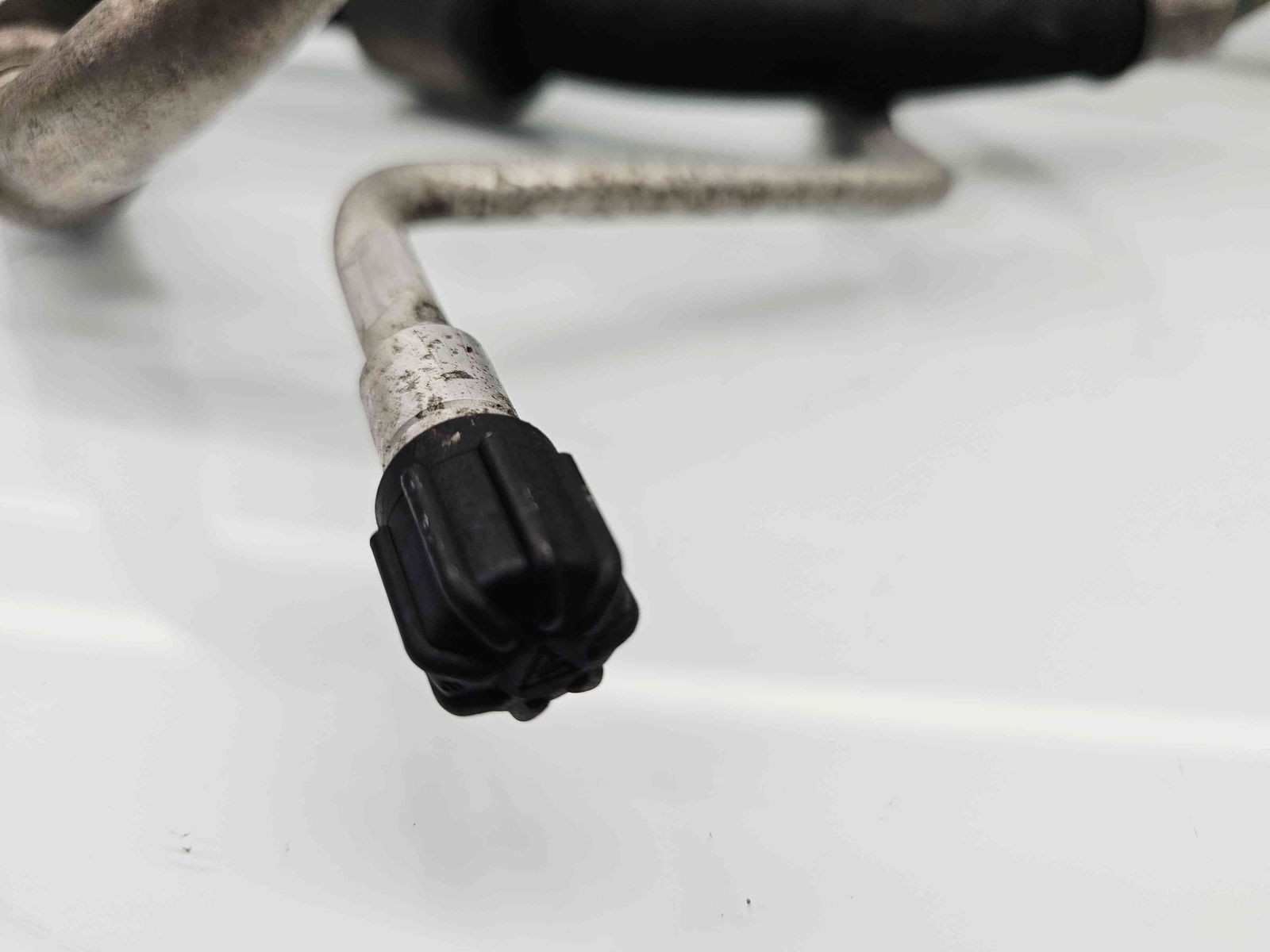 Conducta AC Bmw 1 (E81, E87) [Fabr 2004-2010] 9168365 2.0 N47D 130KW / 177CP - imagine 2