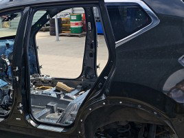 Cheder usa stanga spate Nissan X-Trail (T32) [Fabr 2013-prezent] 1.6 DCI R9M408 96KW / 130CP