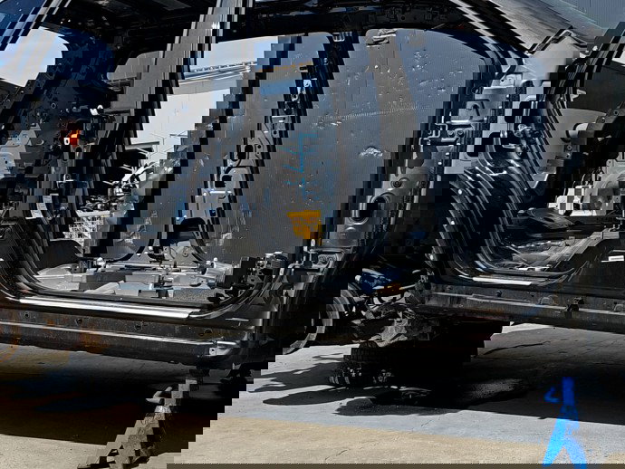 Prag lateral dreapta Nissan X-Trail (T32) [Fabr 2013-prezent] 1.6 DCI R9M408 96KW / 130CP