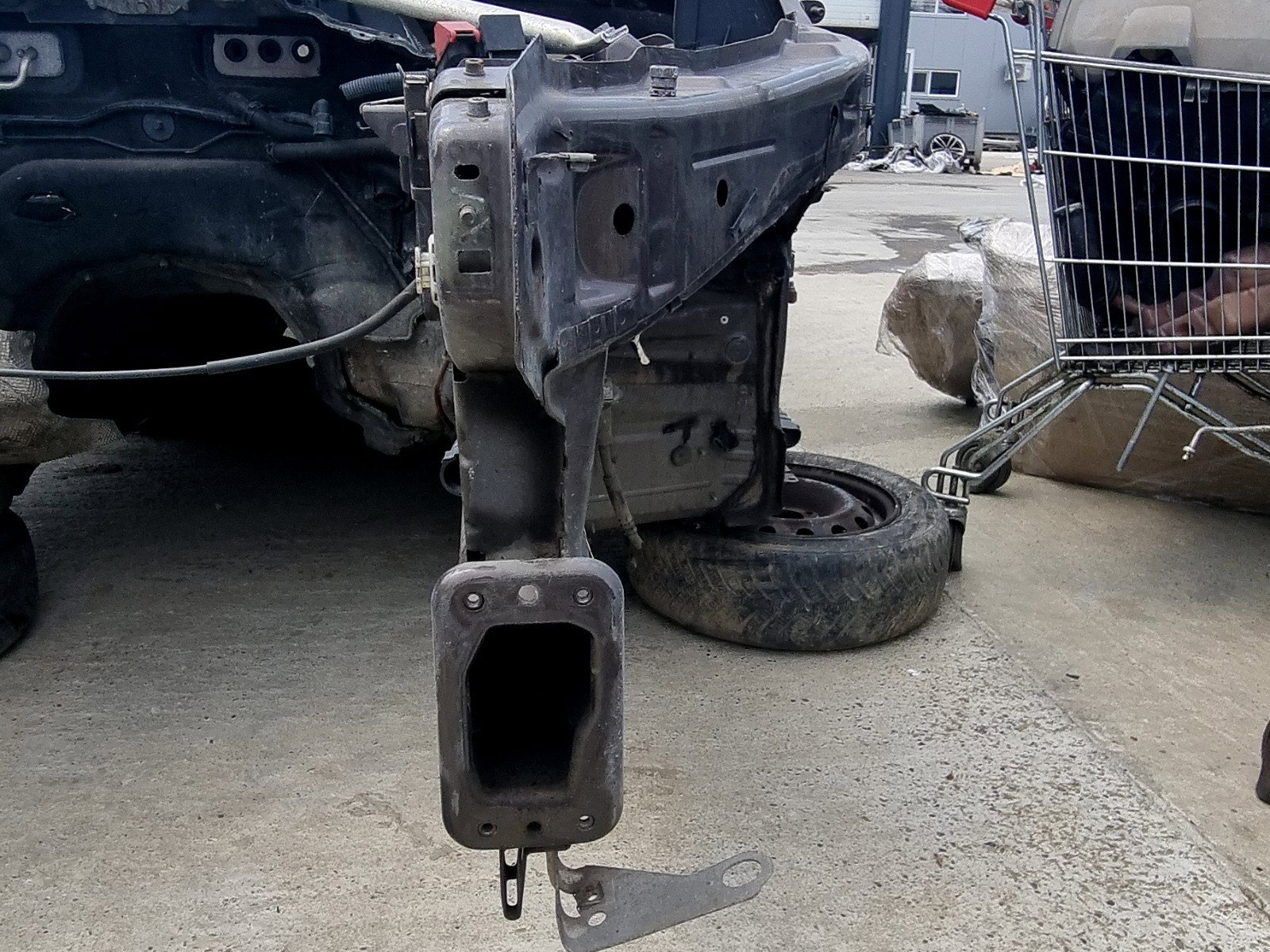 Cap lonjeron stanga Bmw X5 (E70) [Fabr 2007-2013] 3.0 N57D30 180KW / 245CP - imagine 1