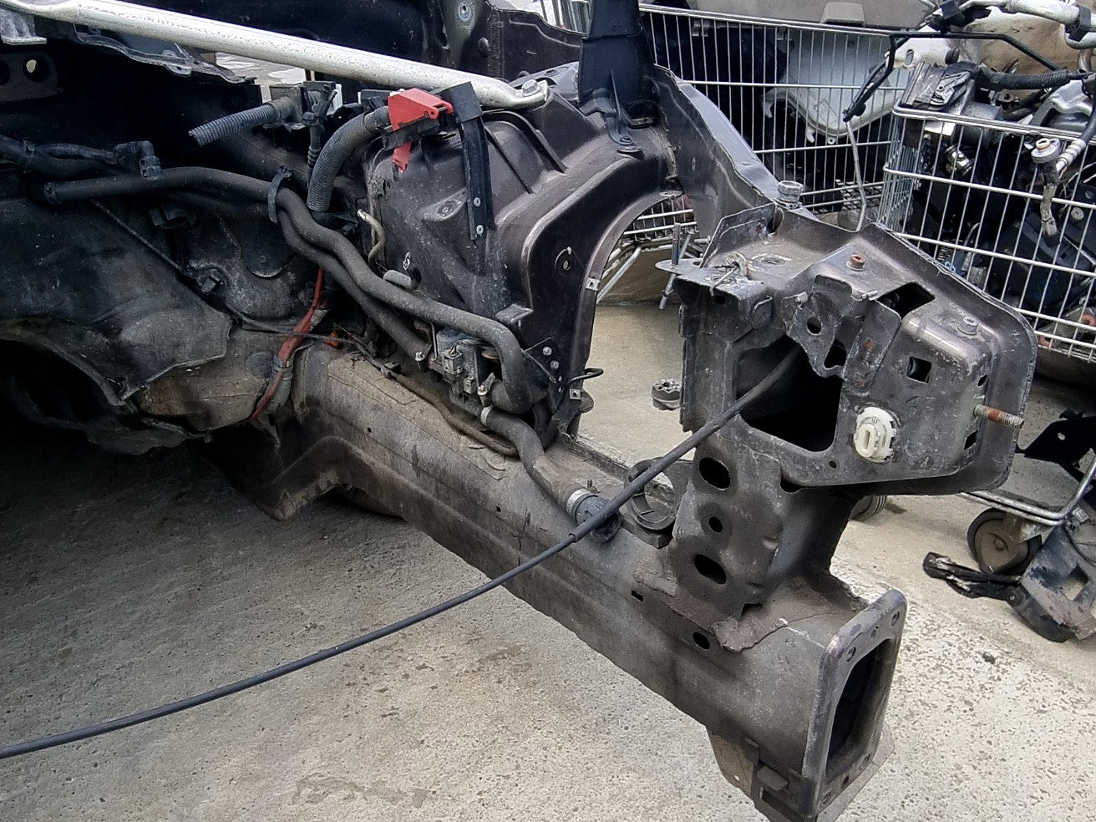 Cap lonjeron stanga Bmw X5 (E70) [Fabr 2007-2013] 3.0 N57D30 180KW / 245CP - imagine 2