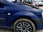 Aripa dreapta fata Dacia Logan MCV (KS) [Fabr 2007-2012] 1.6 Benz K7M710 64KW / 87CP