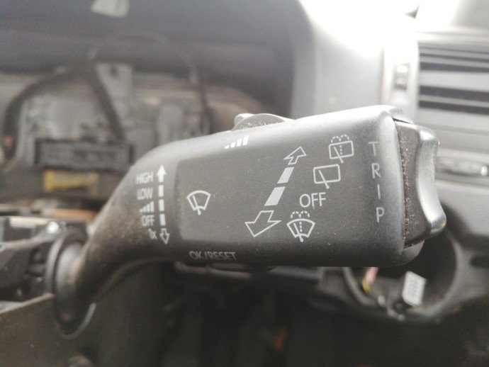 Maneta stergatoare Skoda Octavia 2 1.9 BXE OEM 2004-2013