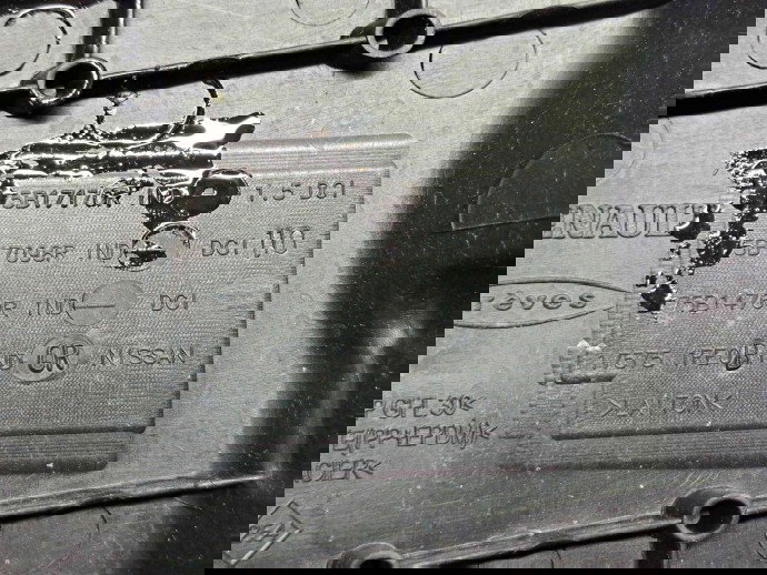 Capac motor Dacia Duster (PH2, H79) [Fabr 2013-2017] 17517170R 1.5 DCI K9K-899 81KW / 110CP