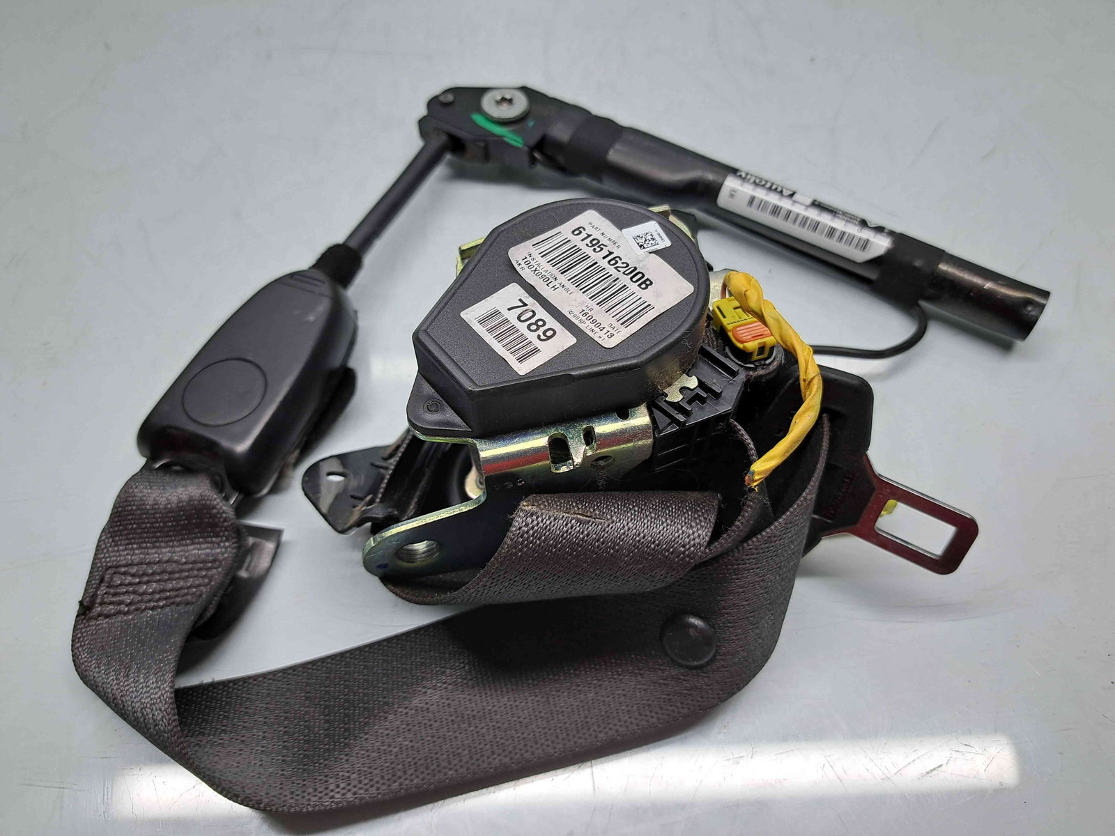 Centura stanga fata Chevrolet Cruze (J300) [Fabr 2010-2016] 616701500 - imagine 3