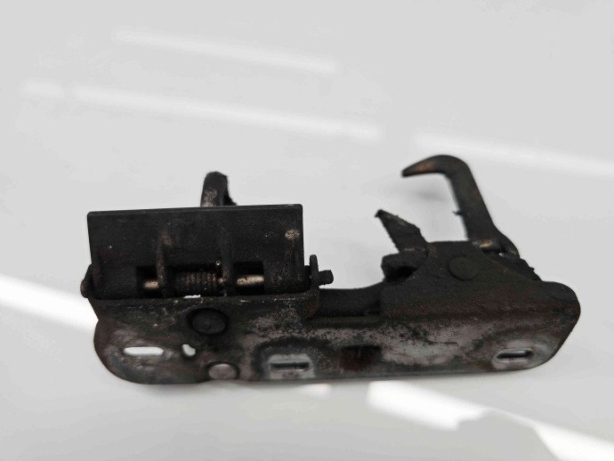 Maner deschidere capota Volkswagen Golf 6 (5K1) [Fabr 2009-2013] OEM