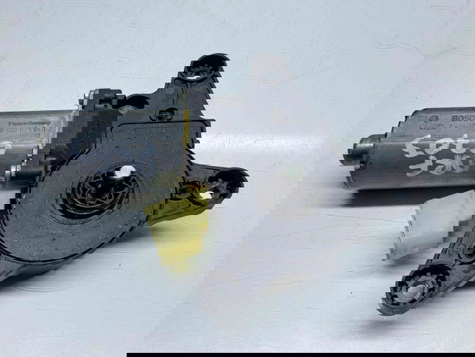 Motoras geam dreapta fata Mercedes Vito Autobus (W639) [Fabr 2003-2014] 0130821940