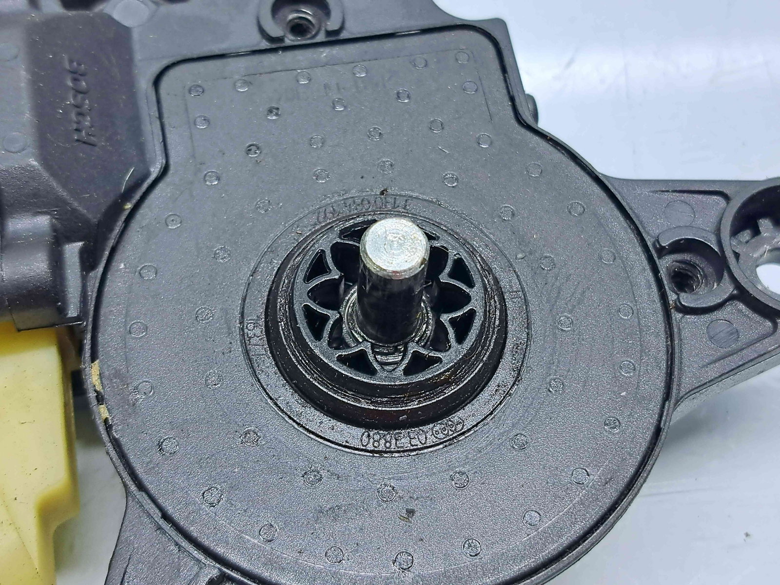 Motoras geam dreapta fata Mercedes Vito Autobus (W639) [Fabr 2003-2014] 0130821940 - imagine 3