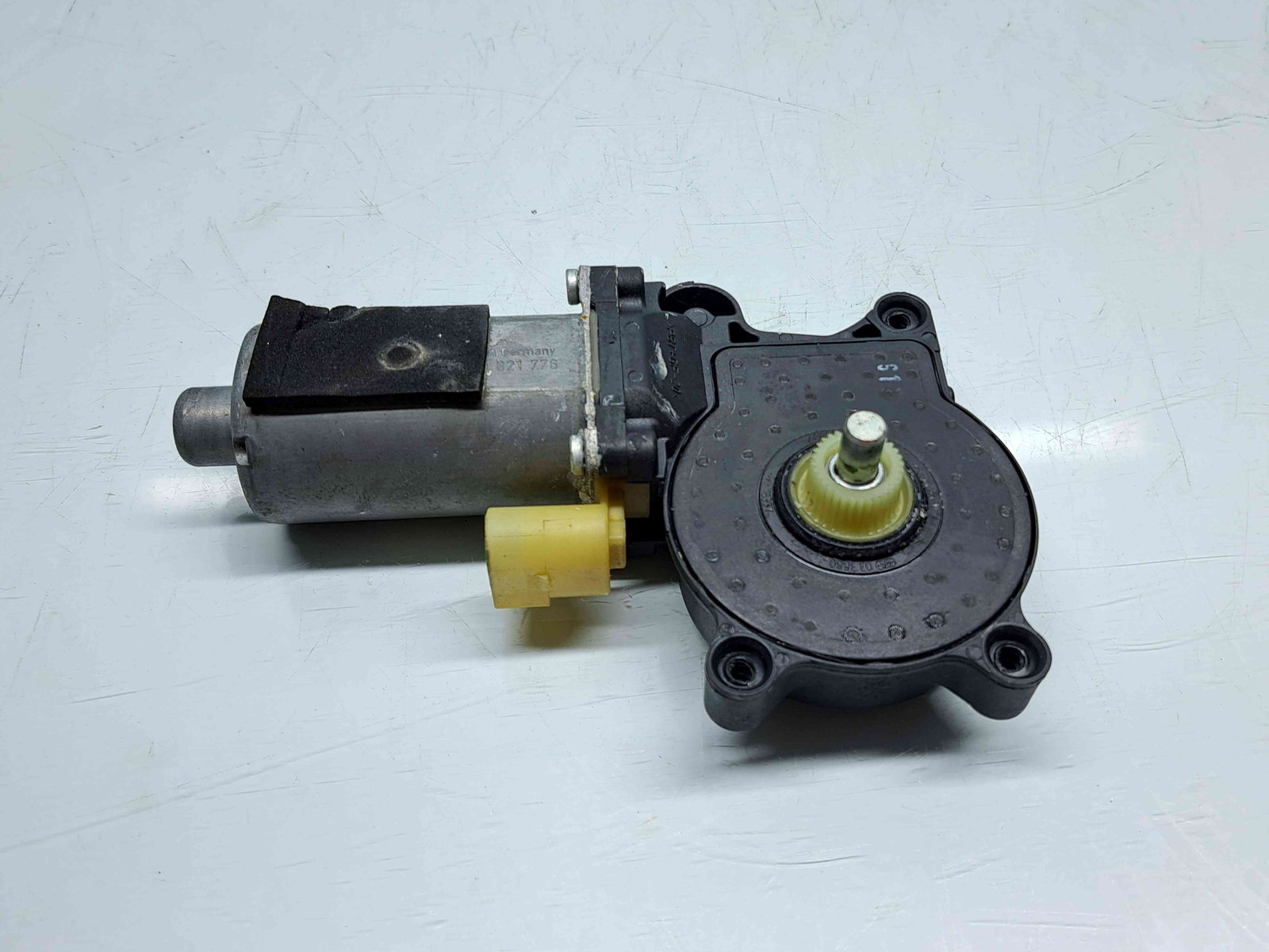 Motoras geam dreapta spate Volvo XC90 [Fabr 2002-2014] OEM - imagine 1