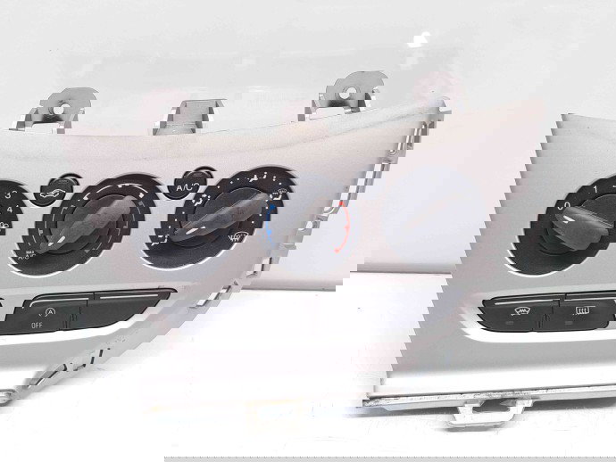  Panou comanda clima Volvo Focus 3 (CB8) [Fabr 2011-2015] BM5T-19980-BE