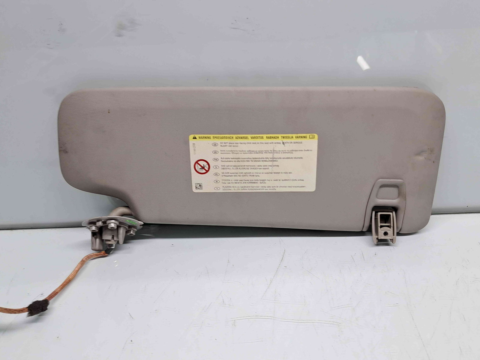 Parasolar stanga Chevrolet Cruze (J300) [Fabr 2010-2016] OEM - imagine 1