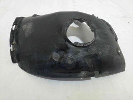 Carenaj roata stanga fata 8200415285 Renault Megane 2 1.4 K4J 2002-2008
