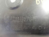 Carenaj roata dreapta fata 8200415287 Renault Megane 2 1.4 K4J 2002-2008