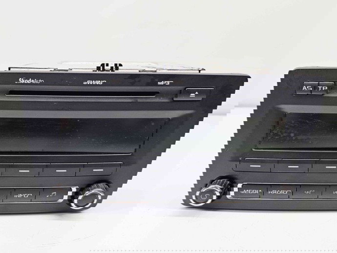  Radio CD Skoda Octavia 2 Combi (1Z5) [Fabr 2004-2013] Facelift 1Z0035161F