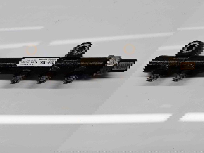 Rampa injectoare Ford Focus 3 (CB8) [Fabr 2011-2015] 968529758002 1.6 TDCI TZJA 85KW / 115CP