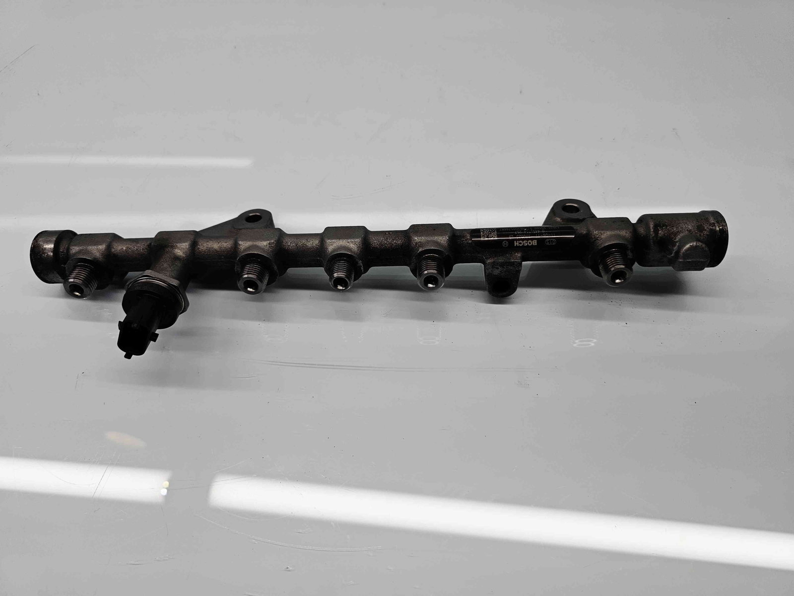 Rampa injectoare Renault Megane 3 (B95) [Fabr 2008-2016] 175212059R 1.9 DCI F9Q-870 96KW / 130CP - imagine 1