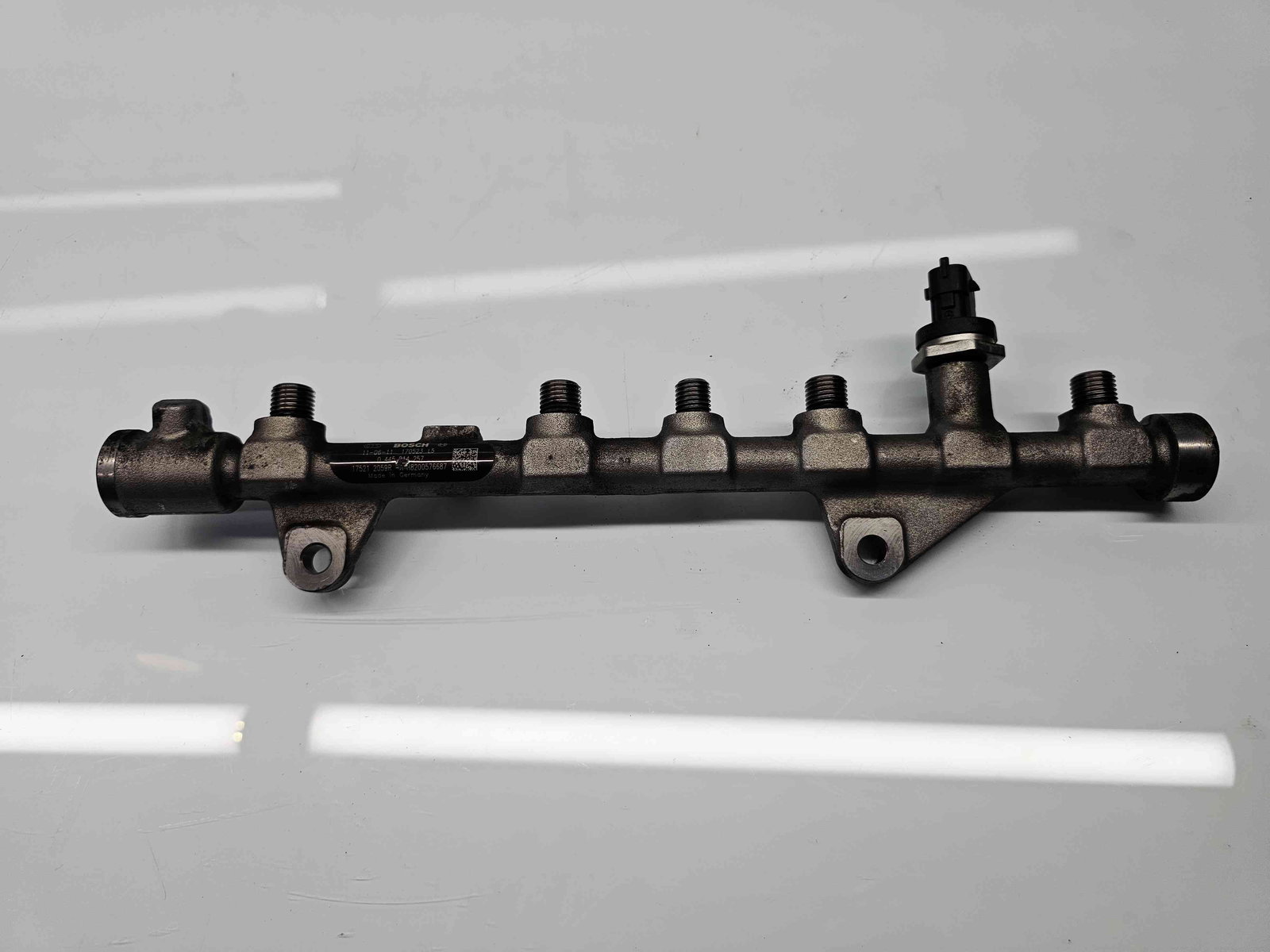 Rampa injectoare Renault Megane 3 (B95) [Fabr 2008-2016] 175212059R 1.9 DCI F9Q-870 96KW / 130CP - imagine 2