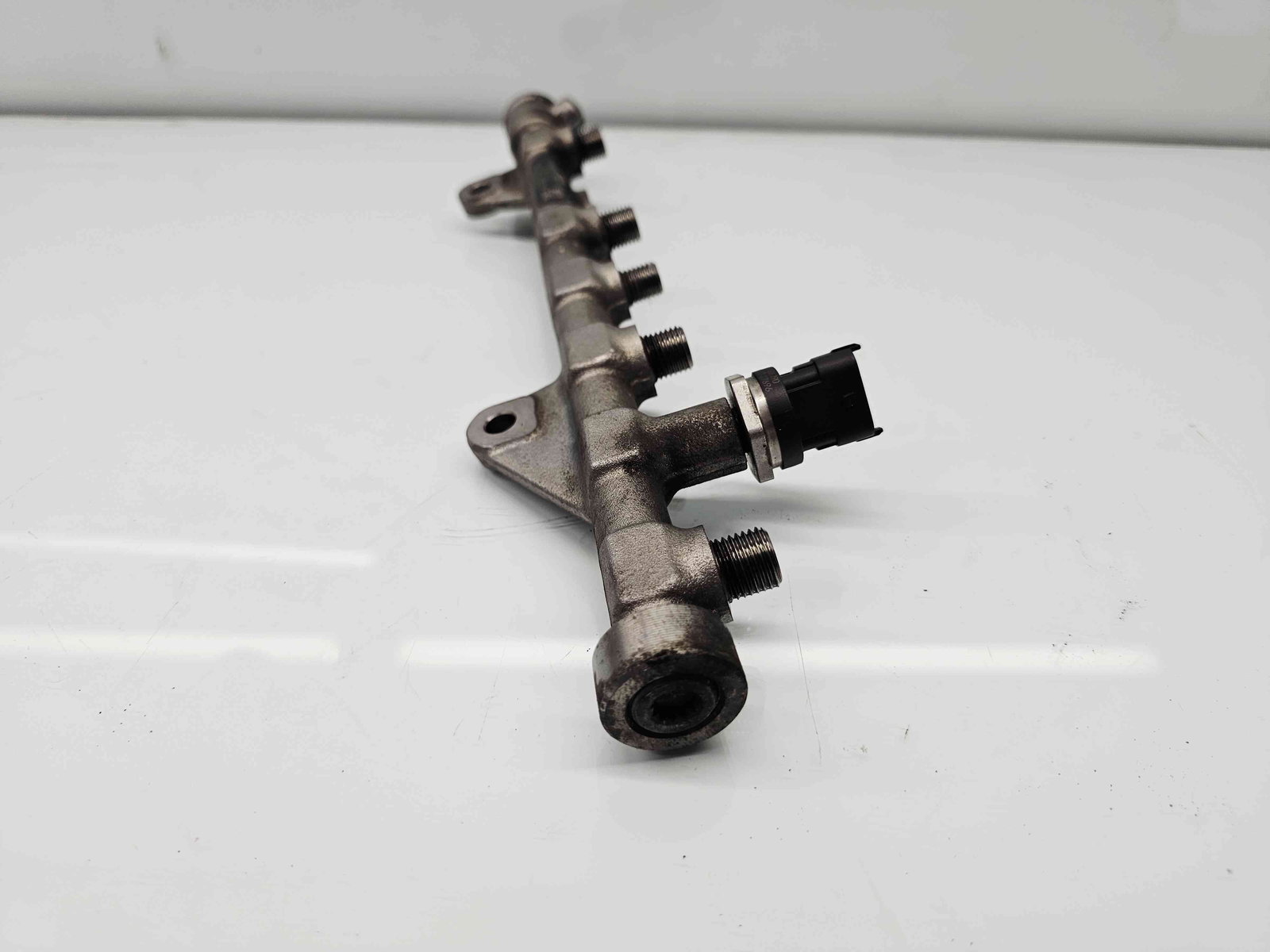 Rampa injectoare Renault Megane 3 (B95) [Fabr 2008-2016] 175212059R 1.9 DCI F9Q-870 96KW / 130CP - imagine 3