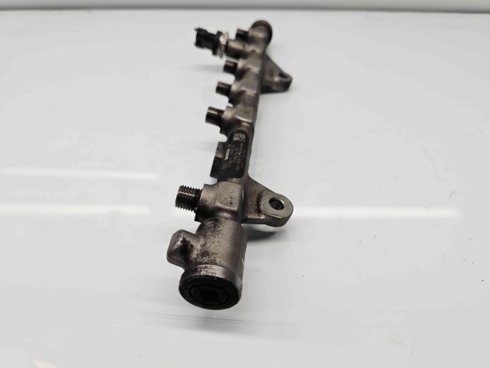 Rampa injectoare Renault Megane 3 (B95) [Fabr 2008-2016] 175212059R 1.9 DCI F9Q-870 96KW / 130CP