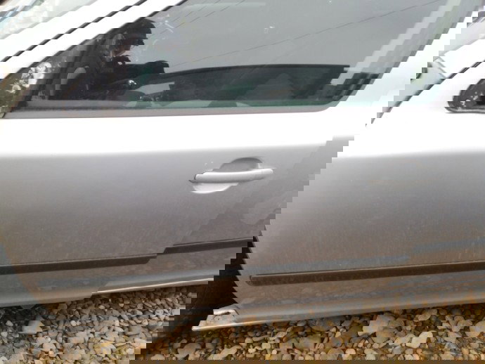 Usa fata stanga Skoda Octavia 2 1.9 BXE OEM 2004-2013