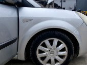 Aripa dreapta fata Renault Scenic 2 [Fabr 2003-2008] 1.5 DCI K9K734  76KW / 103CP