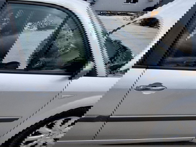 Usa dreapta fata Renault Scenic 2 [Fabr 2003-2008] 1.5 DCI K9K734  76KW / 103CP