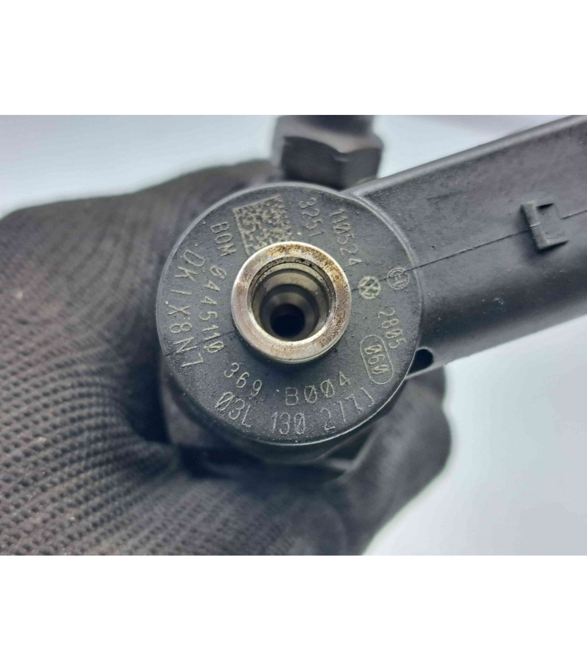 Injector Volkswagen Passat B7 (362) [Fabr 2010-2014] 03L130277J 2.0 TDI CFFB 103KW / 140CP  