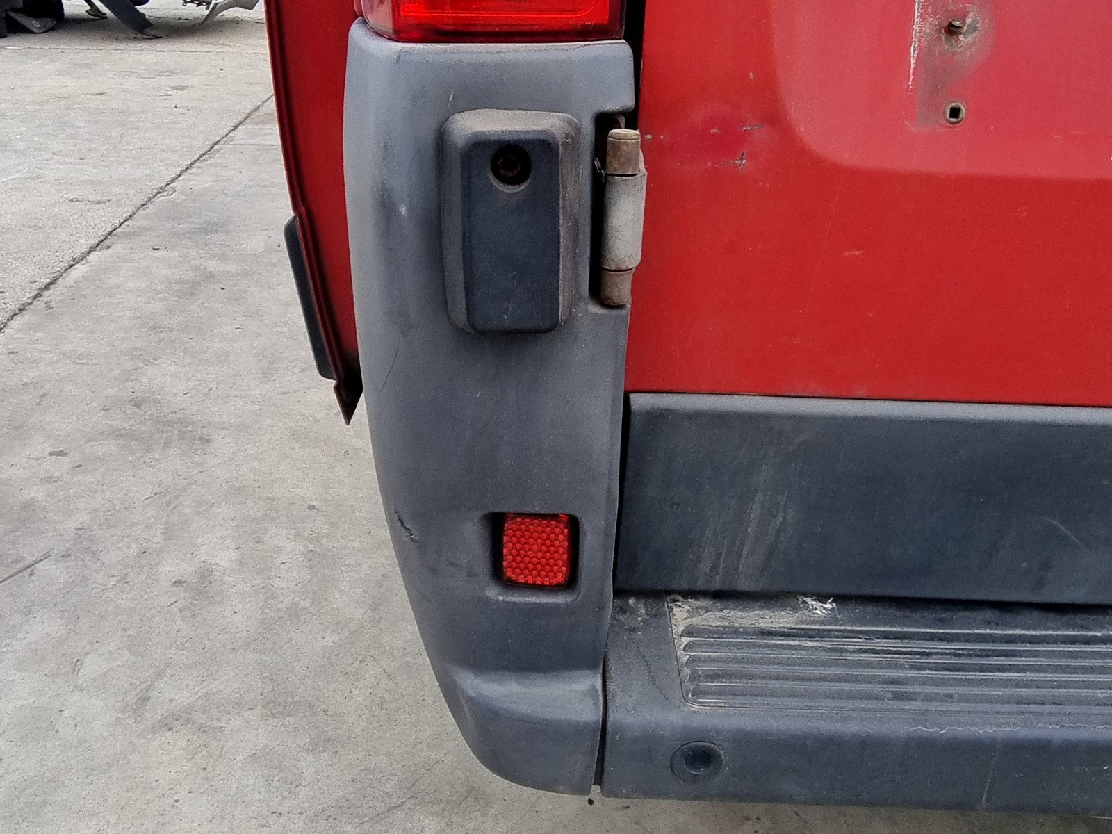 Flaps bara spate stanga PEUGEOT Boxer [Fabr 2006-prezent] 2.2 HDI 4HU 81KW / 110CP - imagine 2