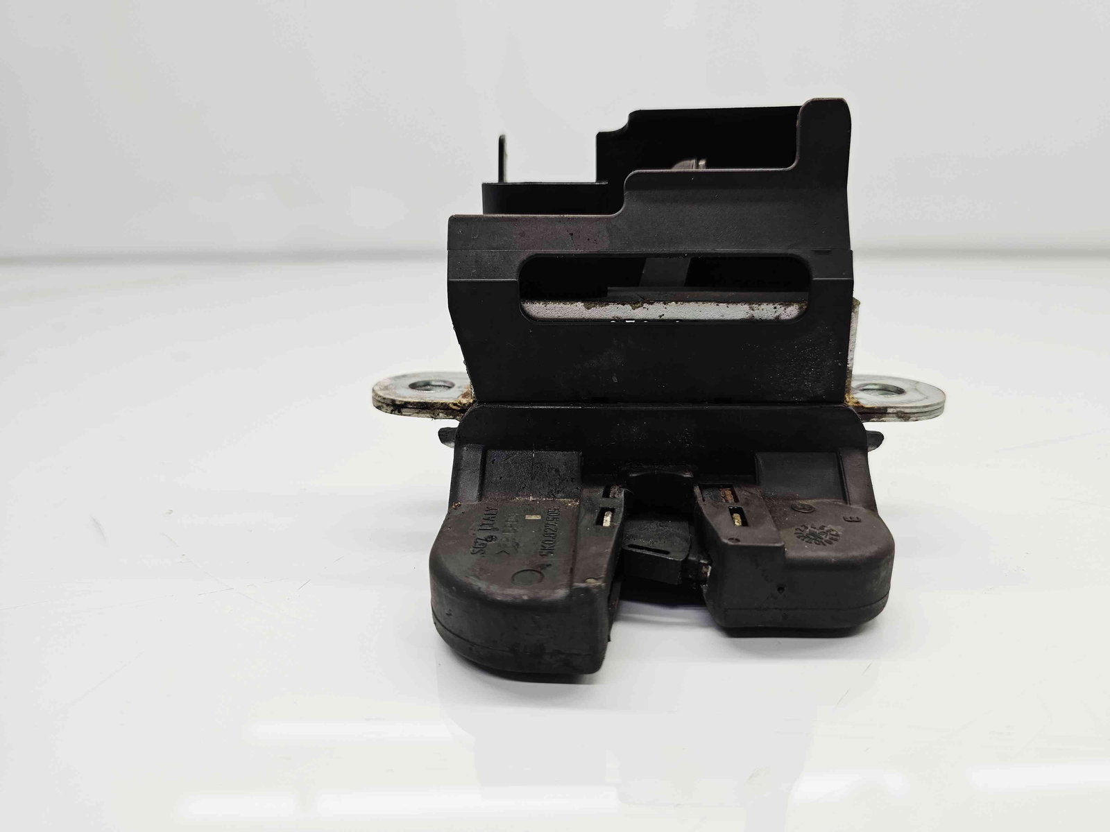 Broasca haion Volkswagen Golf 6 (5K1) [Fabr 2009-2013] 5K0827505 - imagine 2